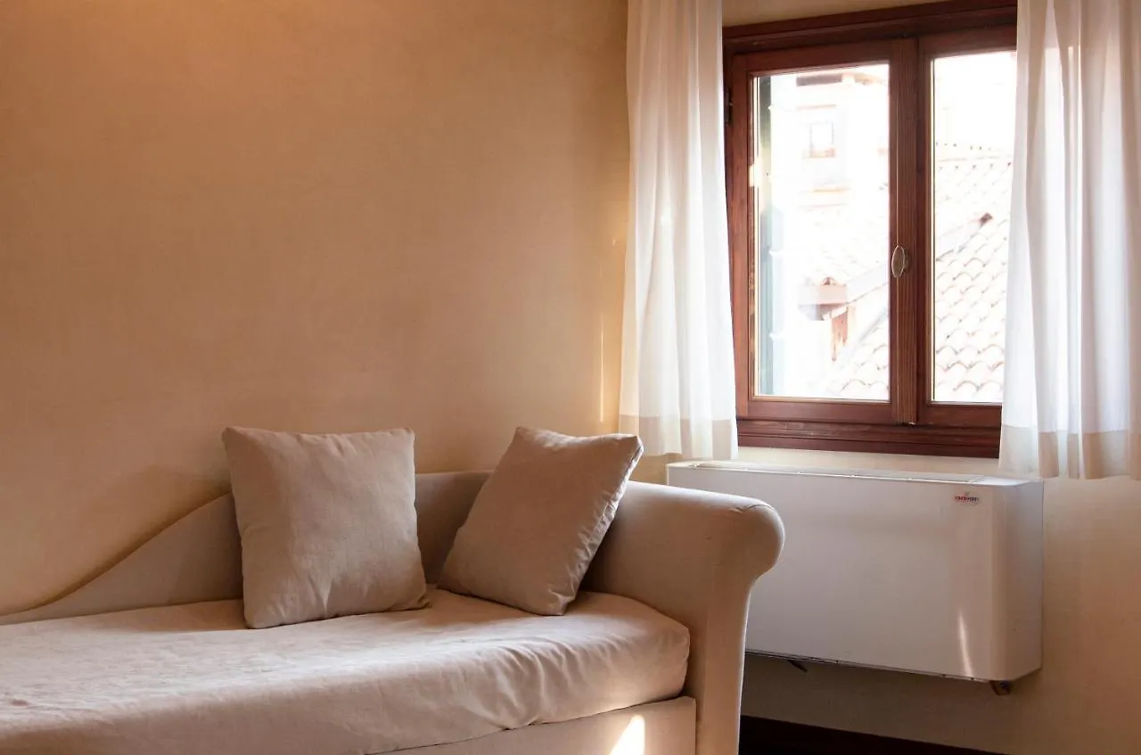 Fenix Tosca Apartment Venetië 0*,  Italië